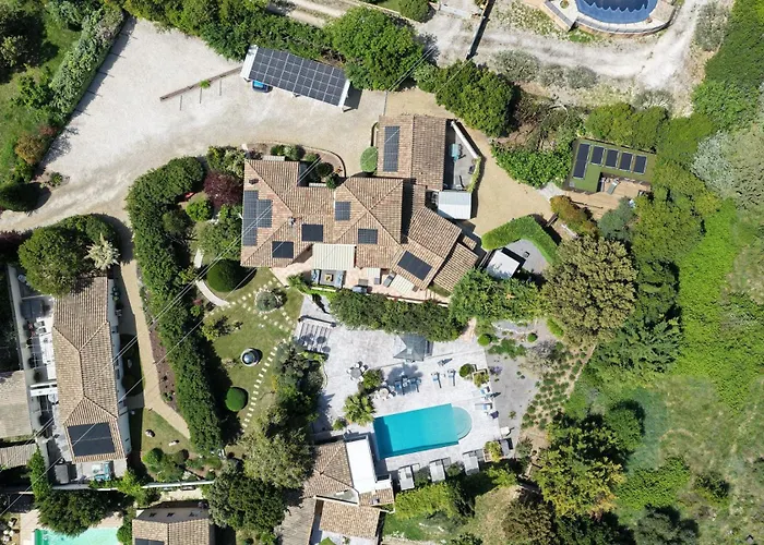 Casa Dina
